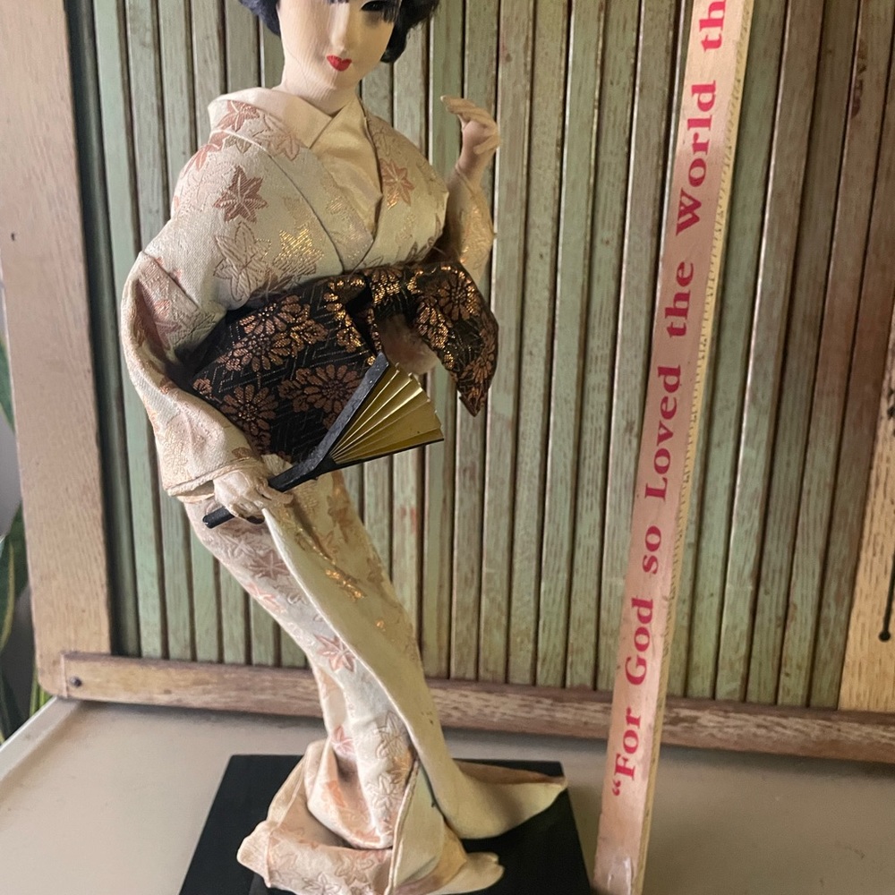 Besutiful geisha, vintage treasure